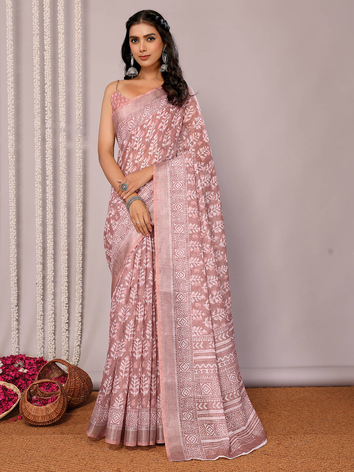    			Anekha Cotton Blend Printed Saree With Unstitched Blouse Piece ( Mauve )