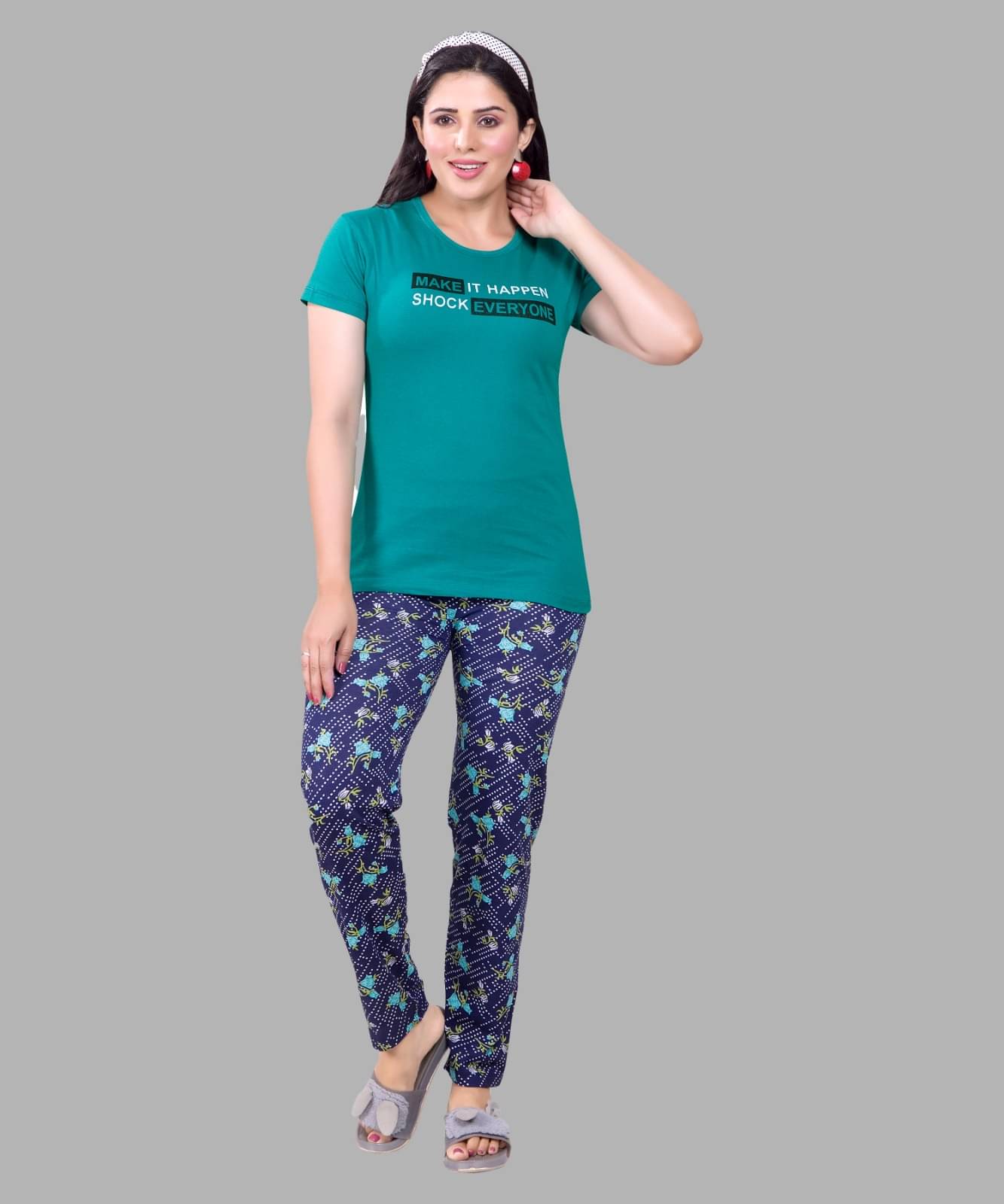 Monisha Plus Turquoise Cotton Women's Nightwear Nightsuit Sets ( Pack of 1 ) Monisha Plus Turquoise Cotton Women's Nightwear Nightsuit Sets ( Pack of 1 )