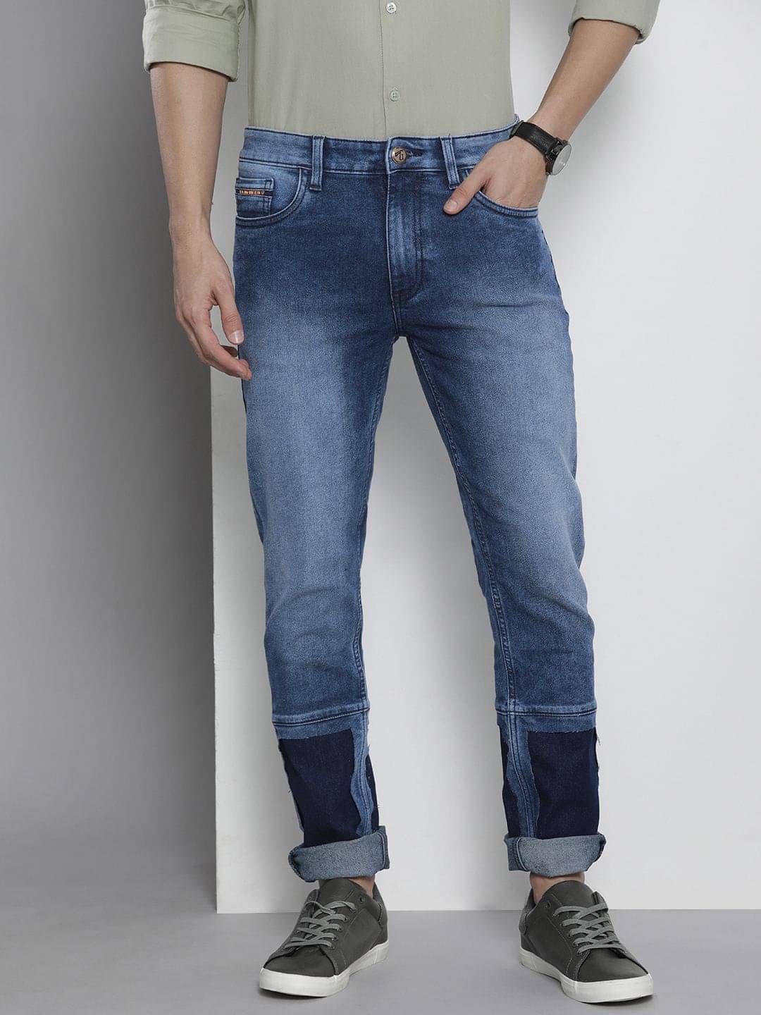 The Indian Garage Co Men Blue Light Fade Stretchable Jeans The Indian Garage Co Men Blue Light Fade Stretchable Jeans