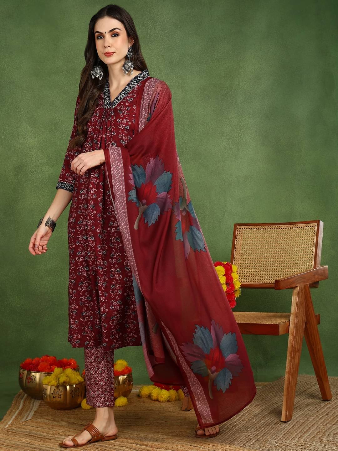     			Vaamsi Rayon Printed Kurti With Pants Women's Stitched Salwar Suit - Maroon ( Pack of 1 )