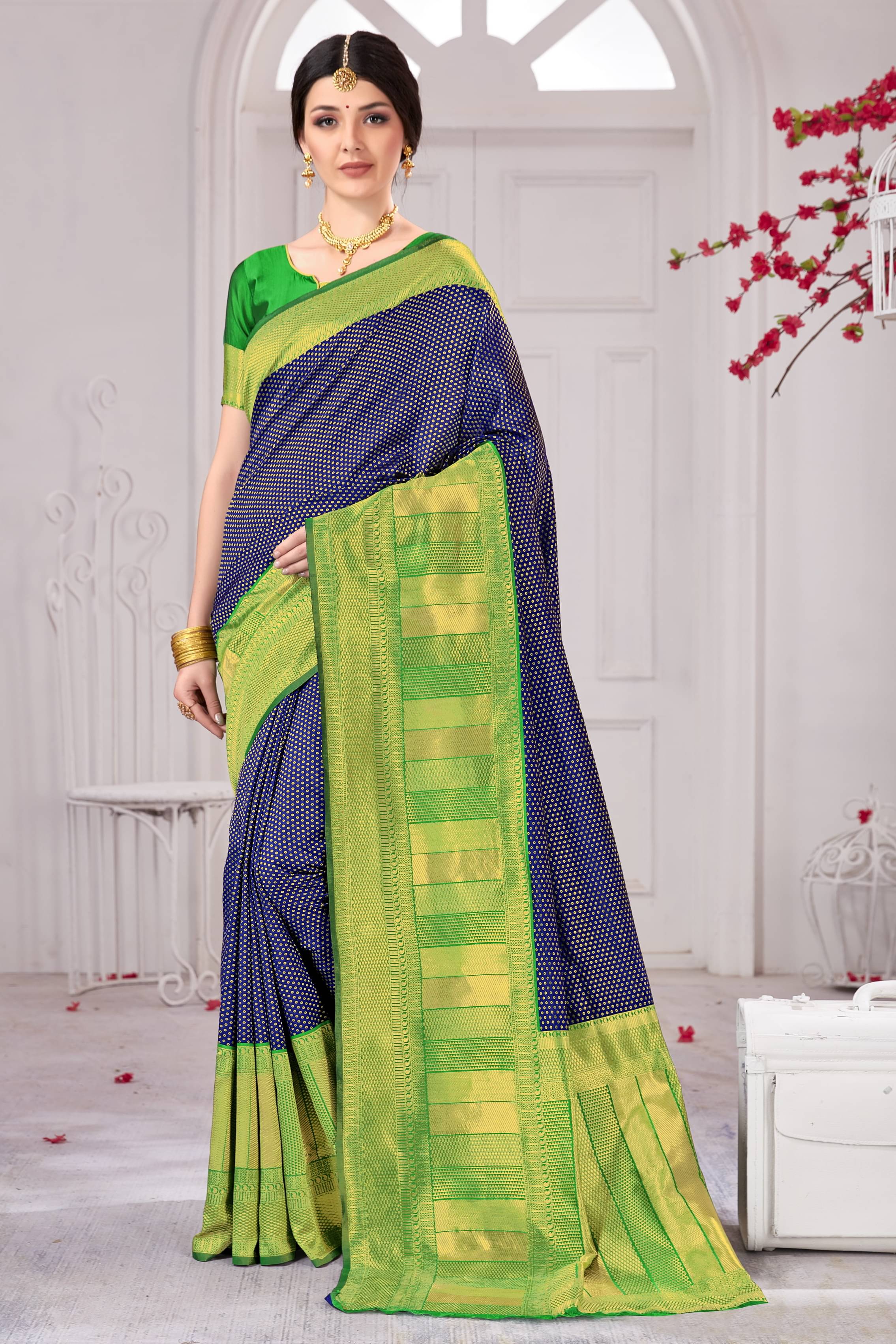 Sariya Jacquard Woven Saree With Unstitched Blouse Piece ( Navy Blue ) Sariya Jacquard Woven Saree With Unstitched Blouse Piece ( Navy Blue )