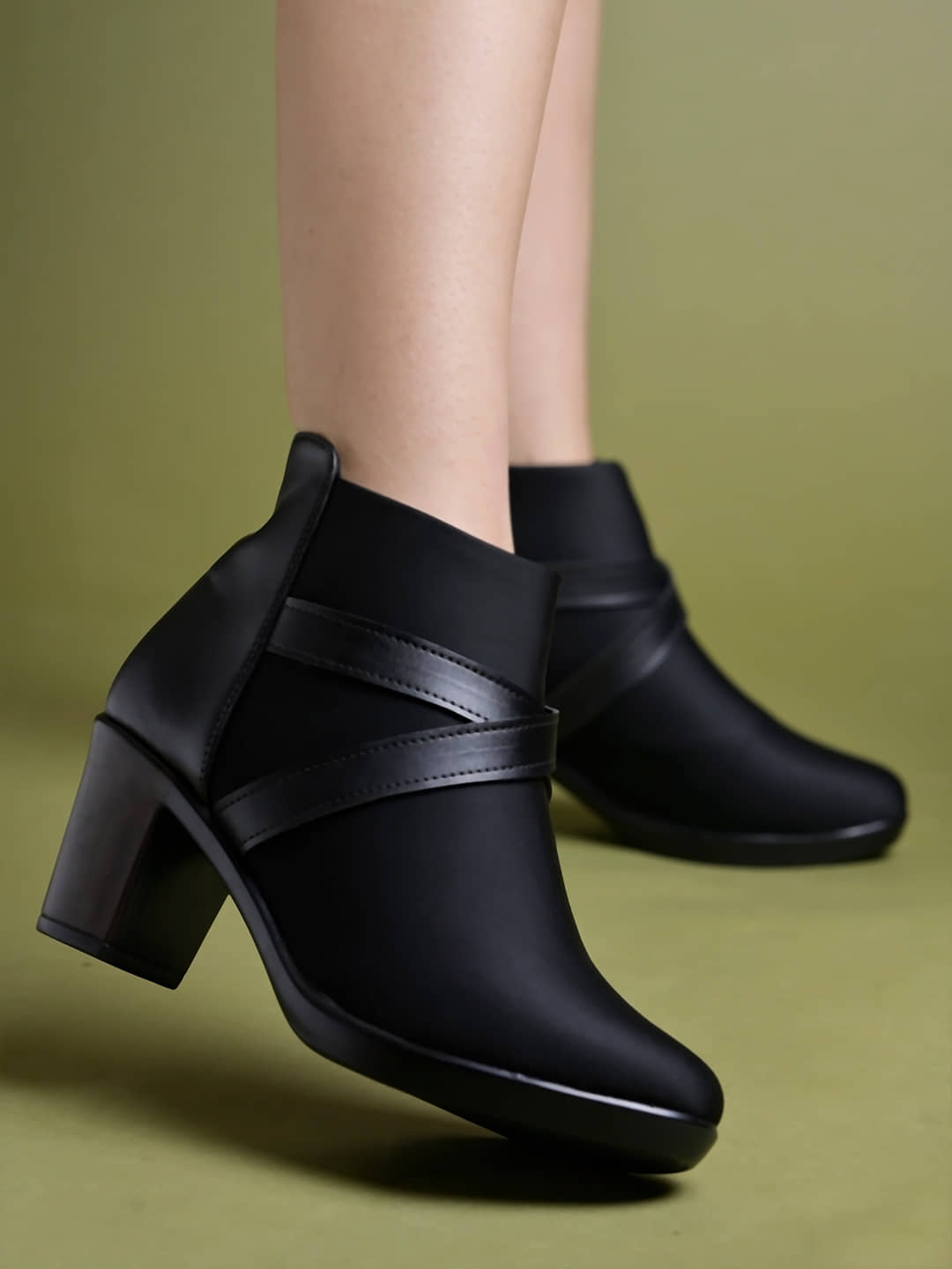 Shoetopia Black Women's Ankle Length Boots