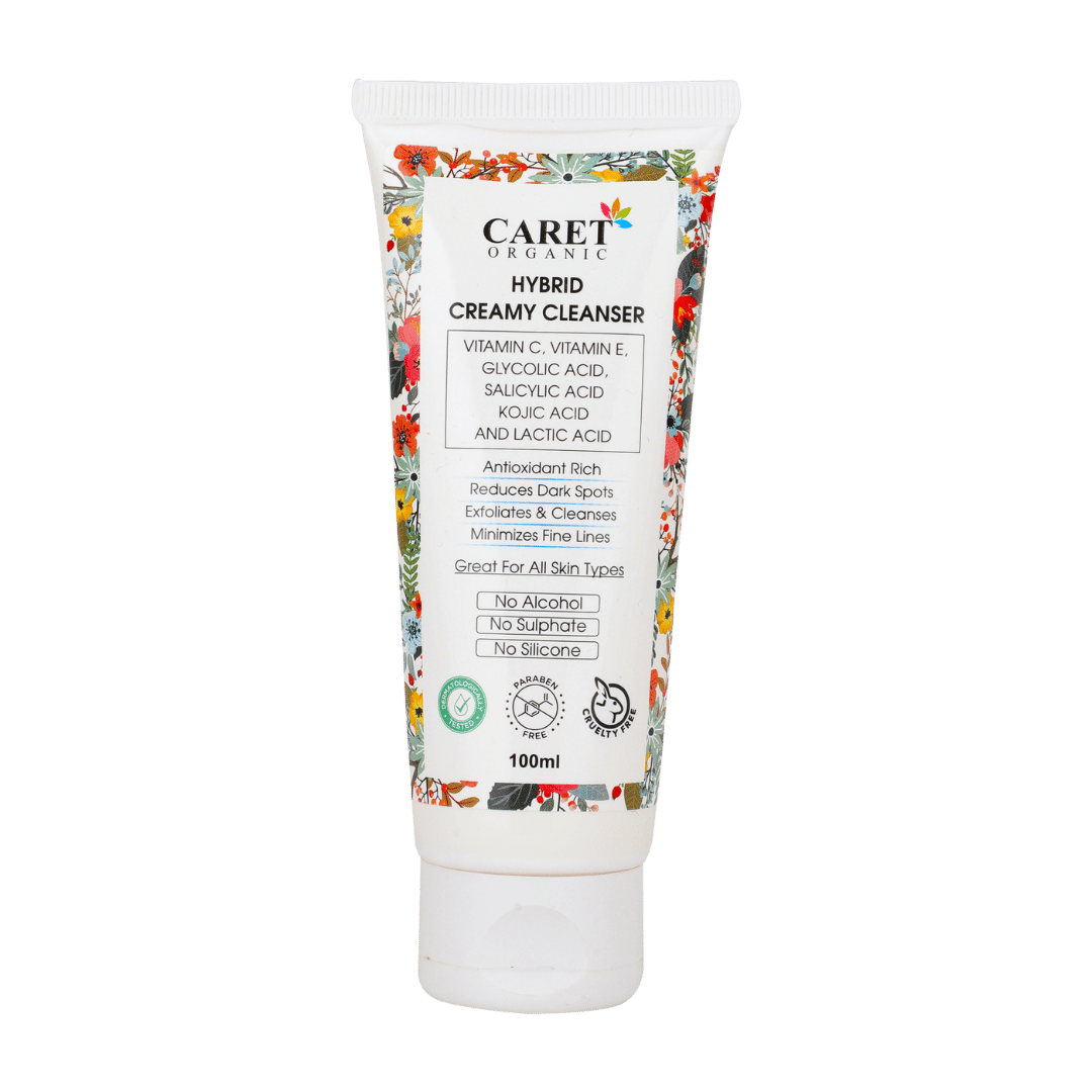     			Caret Organic - Dryness Reducing Face Wash For All Skin Type ( Pack of 1 )