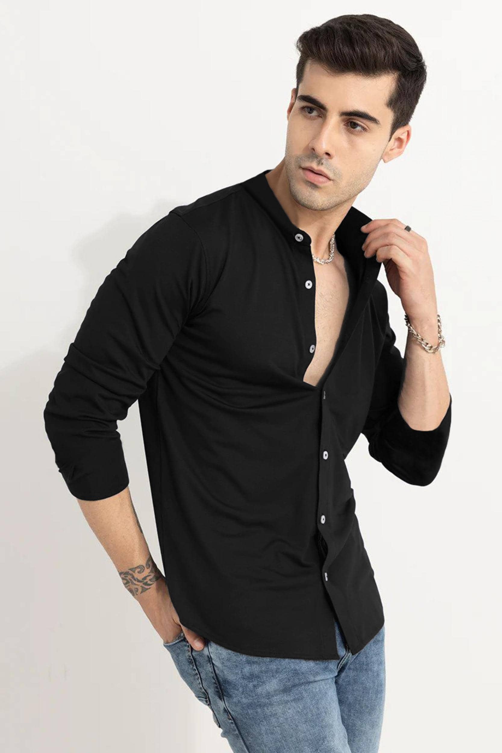 Qlonz store Cotton Blend Regular Fit Solids Full Sleeves Men's Casual Shirt - Black ( Pack of 1 )