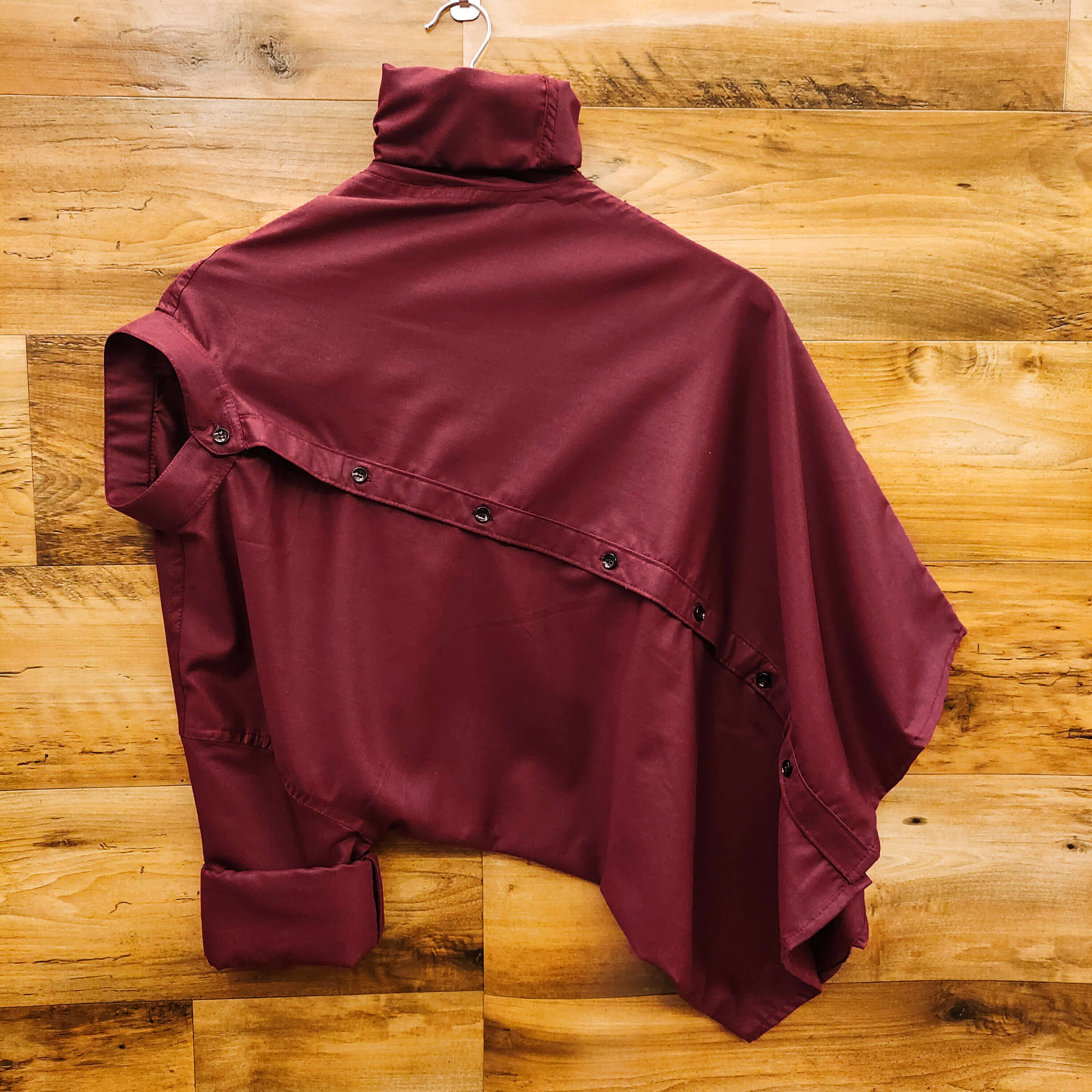 Qlonz store Cotton Blend Regular Fit Solids Full Sleeves Men's Casual Shirt - Maroon ( Pack of 1 )     			Qlonz store Cotton Blend Regular Fit Solids Full Sleeves Men's Casual Shirt - Maroon ( Pack of 1 )