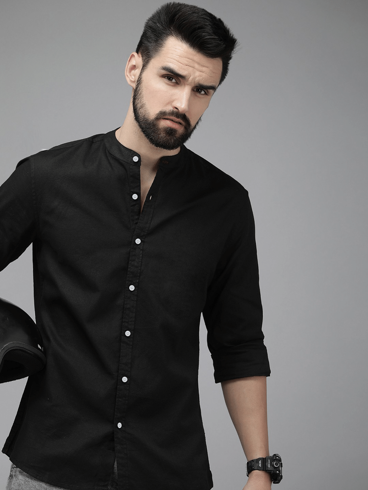     			Qlonz store Cotton Blend Regular Fit Solids Full Sleeves Men's Casual Shirt - Black ( Pack of 1 )