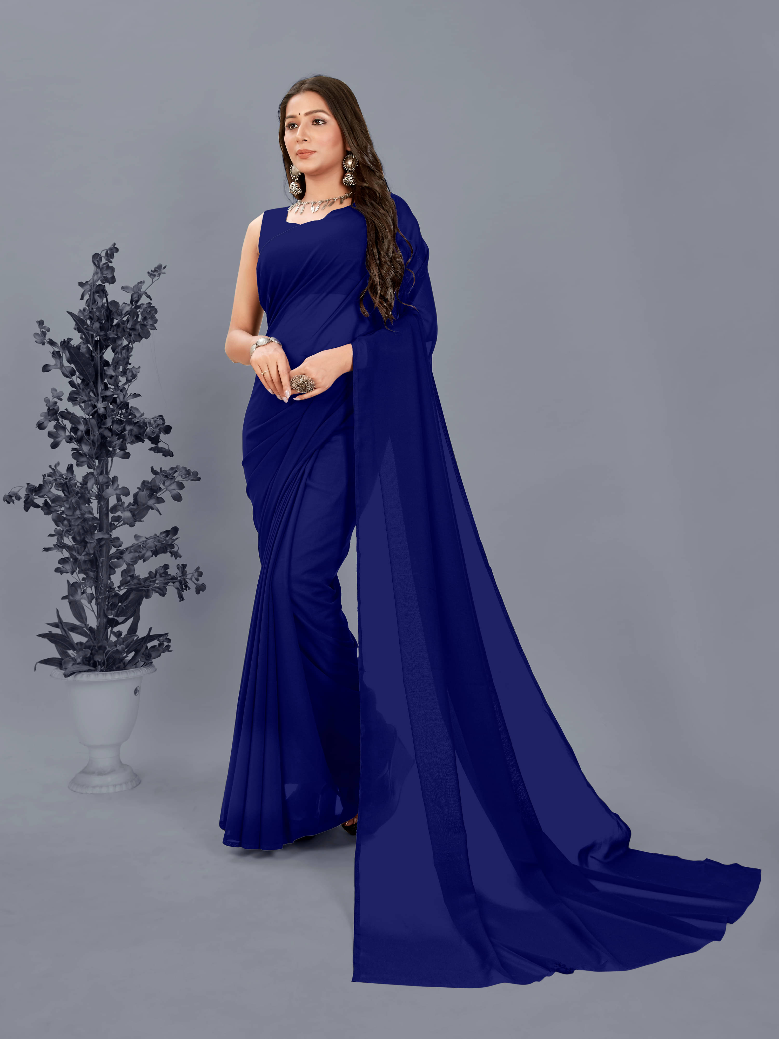     			ANAND SAREES Georgette Solid Saree With Unstitched Blouse Piece ( Navy Blue )