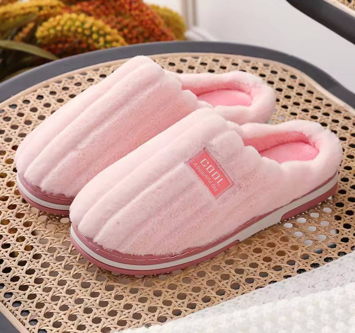     			FUSEOWL Pink Women's Toe Covered Flip Flop