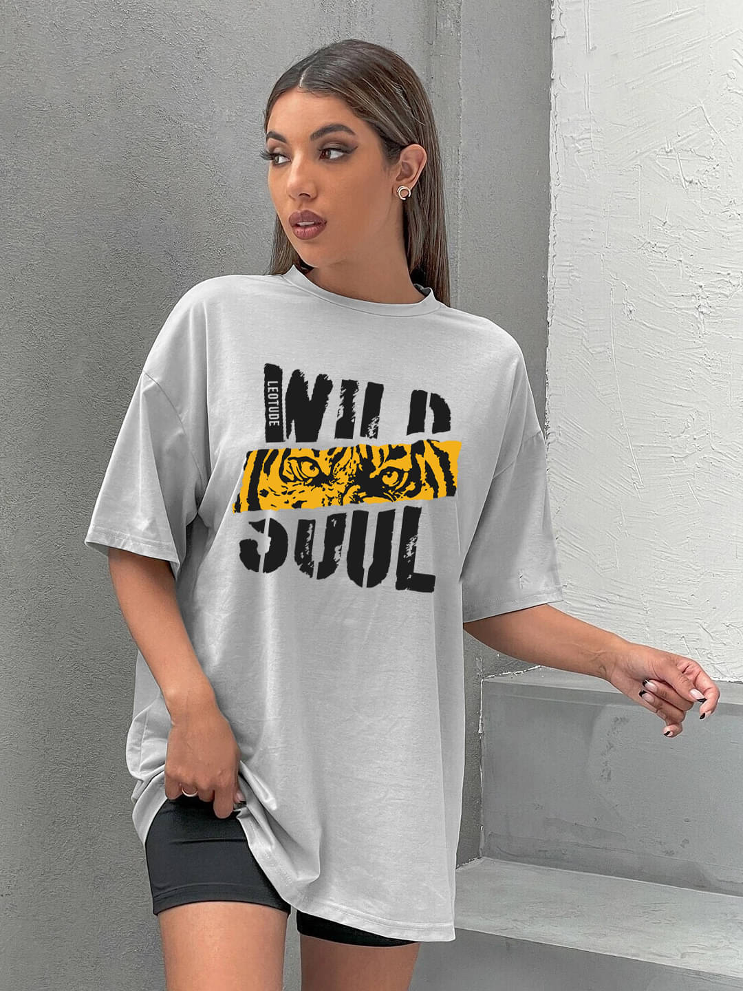 Leotude Women Cotton Blend Printed Oversized Fit Round Neck T-Shirt ( Grey )     			Leotude Women Cotton Blend Printed Oversized Fit Round Neck T-Shirt ( Grey )