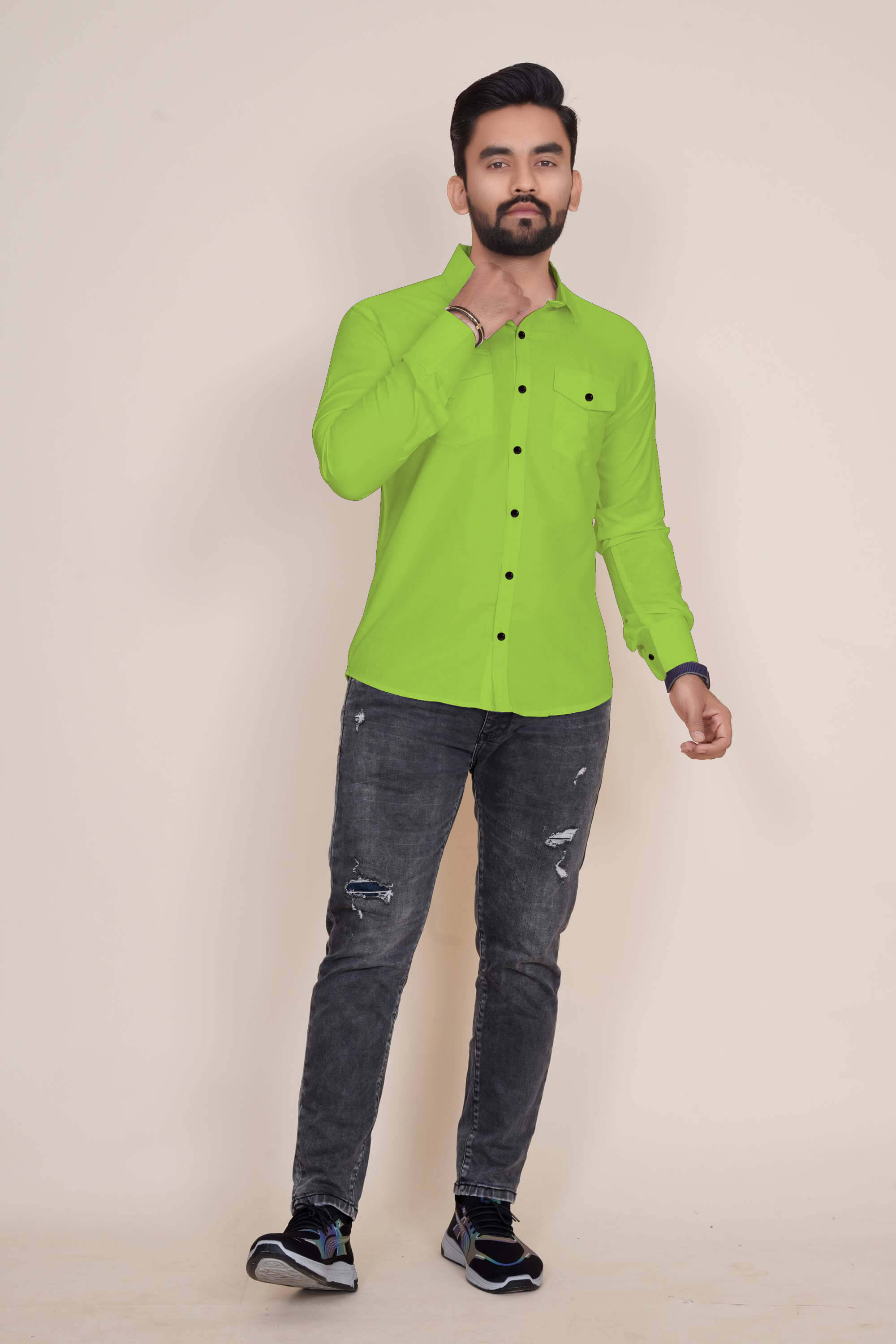 Qlonz store Cotton Blend Regular Fit Solids Full Sleeves Men's Casual Shirt - Sea Green ( Pack of 1 ) Qlonz store Cotton Blend Regular Fit Solids Full Sleeves Men's Casual Shirt - Sea Green ( Pack of 1 )