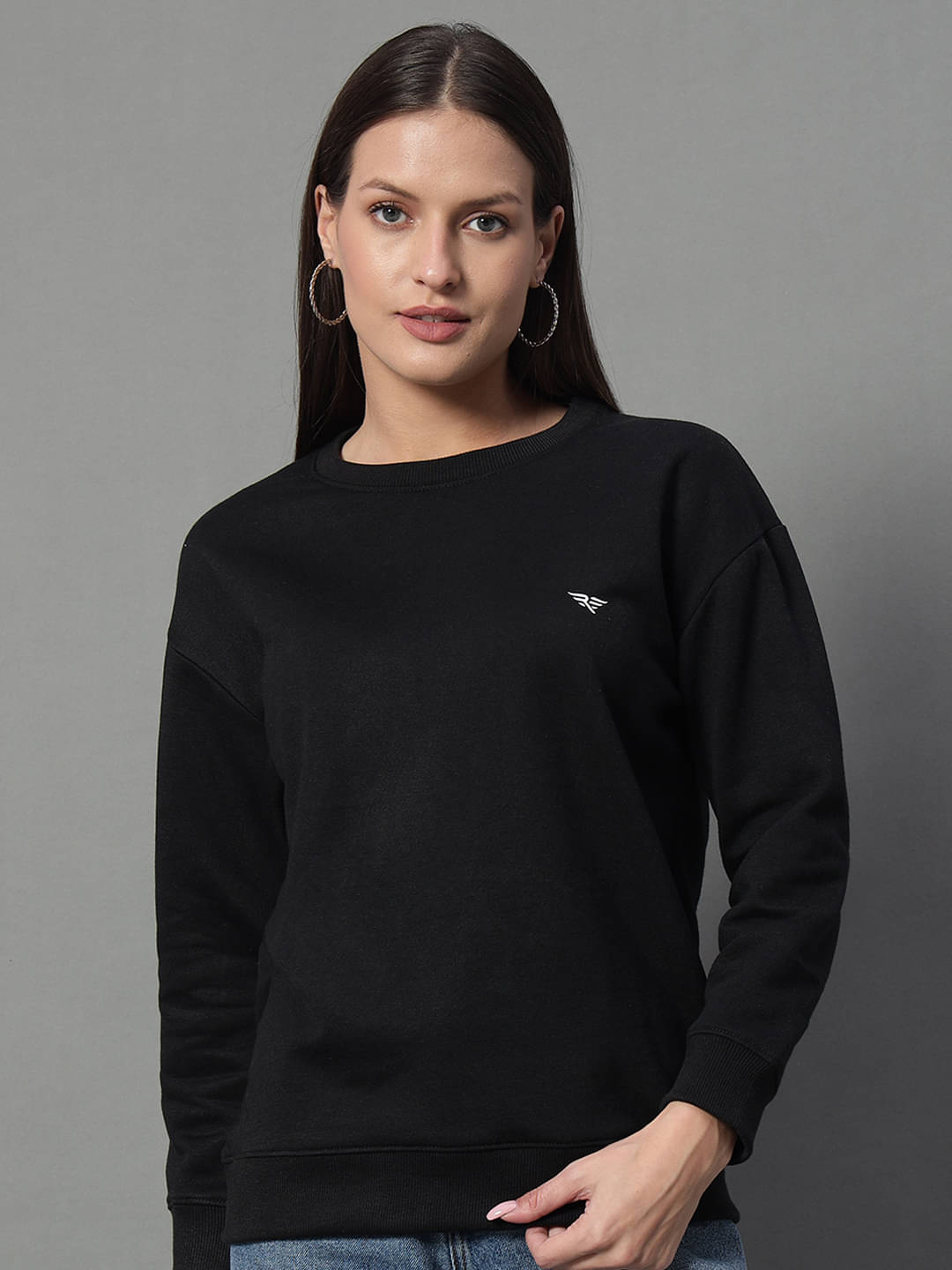     			Riss Women Cotton Blend Round Neck Sweatshirt ( Black )