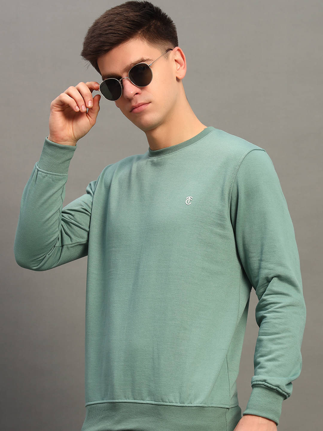 THE CASUALS Cotton Blend Round Neck Men's Sweatshirt - Light Blue ( Pack of 1 )     			THE CASUALS Cotton Blend Round Neck Men's Sweatshirt - Light Blue ( Pack of 1 )