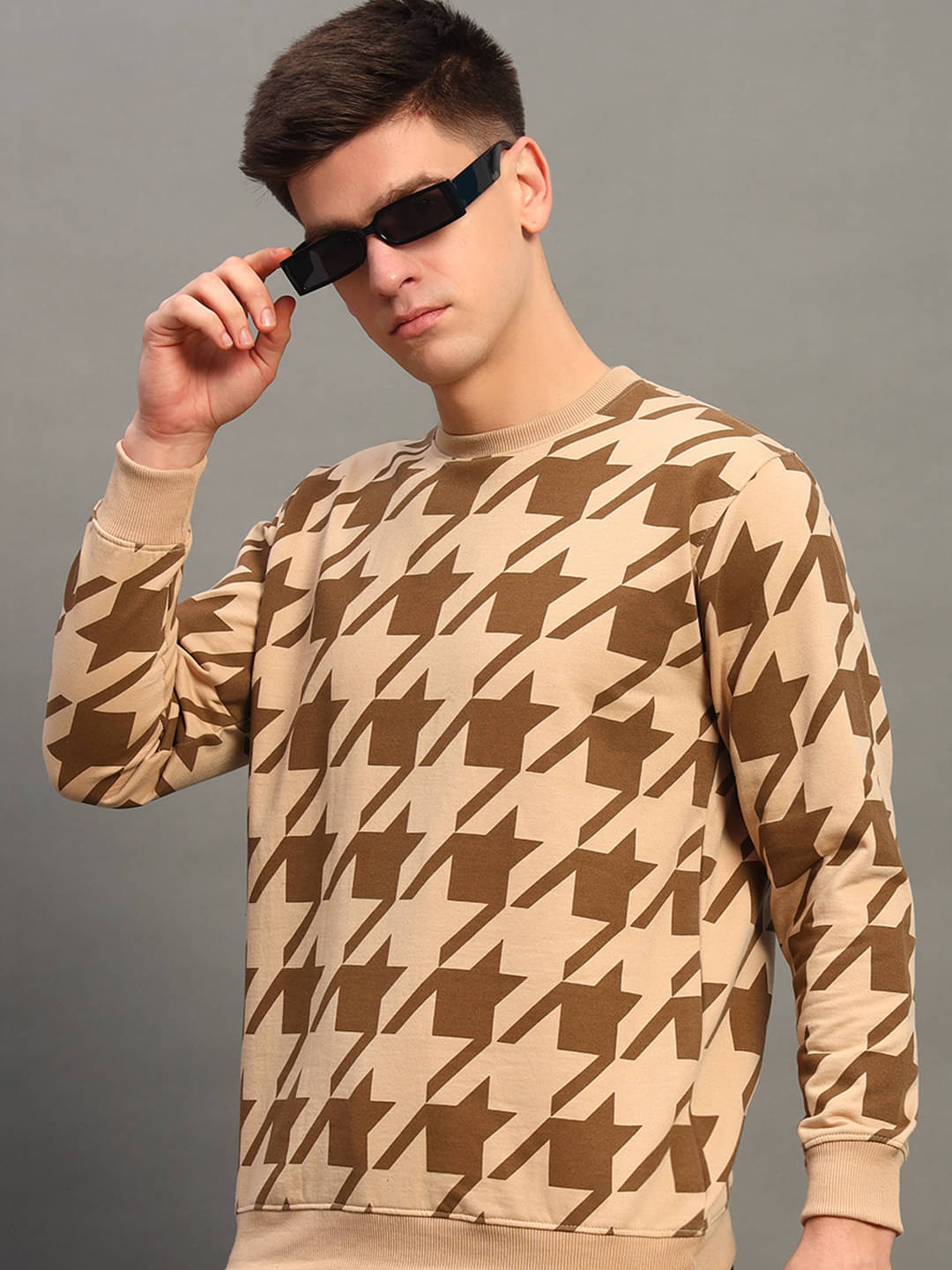     			THE CASUALS Cotton Blend Round Neck Men's Sweatshirt - Beige ( Pack of 1 )