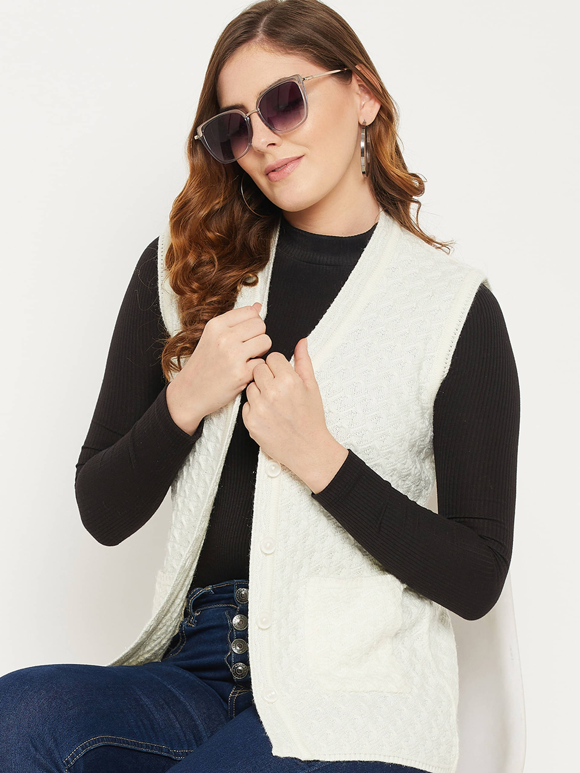 zigo Acro Wool V Neck Women's Buttoned Cardigans - White (Pack of 1) zigo Acro Wool V Neck Women's Buttoned Cardigans - White (Pack of 1)