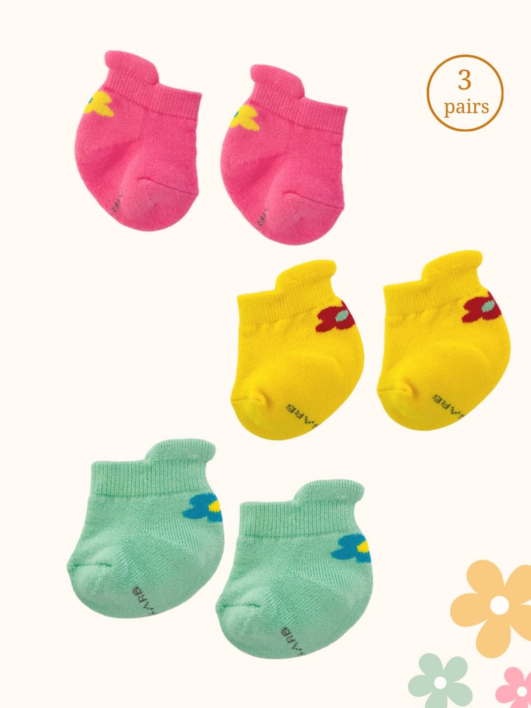 AIR GARB Pack of 3 Baby Boys Cotton Ankle Length Socks ( Multicolor )     			AIR GARB Pack of 3 Baby Boys Cotton Ankle Length Socks ( Multicolor )