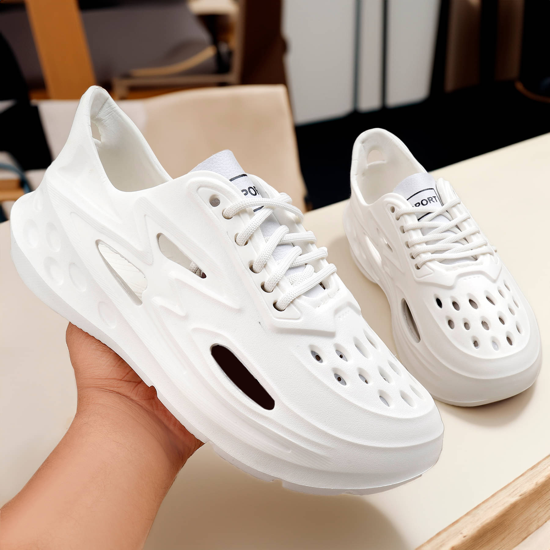     			TR - White Men's Clogs