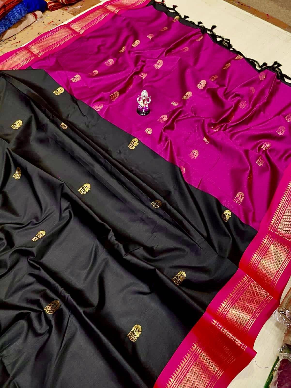     			FAB SILK Cotton Silk Embellished Saree With Unstitched Blouse Piece ( Pink )