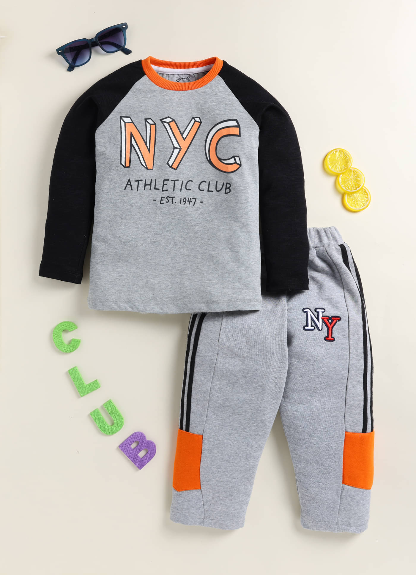     			Lazy Shark Pack of 1 Boys Cotton Blend Nightsuit Set ( Grey )