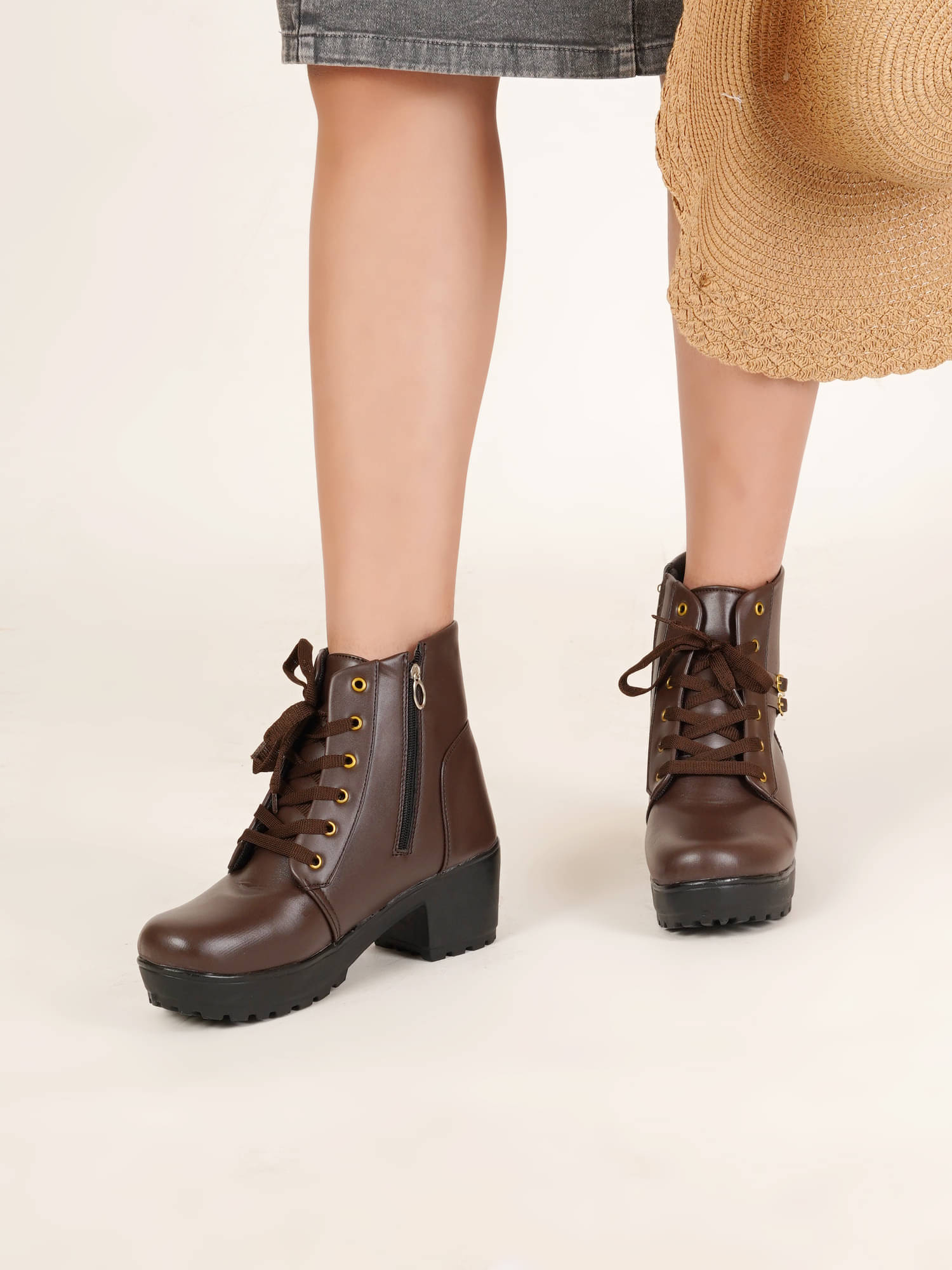     			PLANET WALK Brown Women's Ankle Length Boots