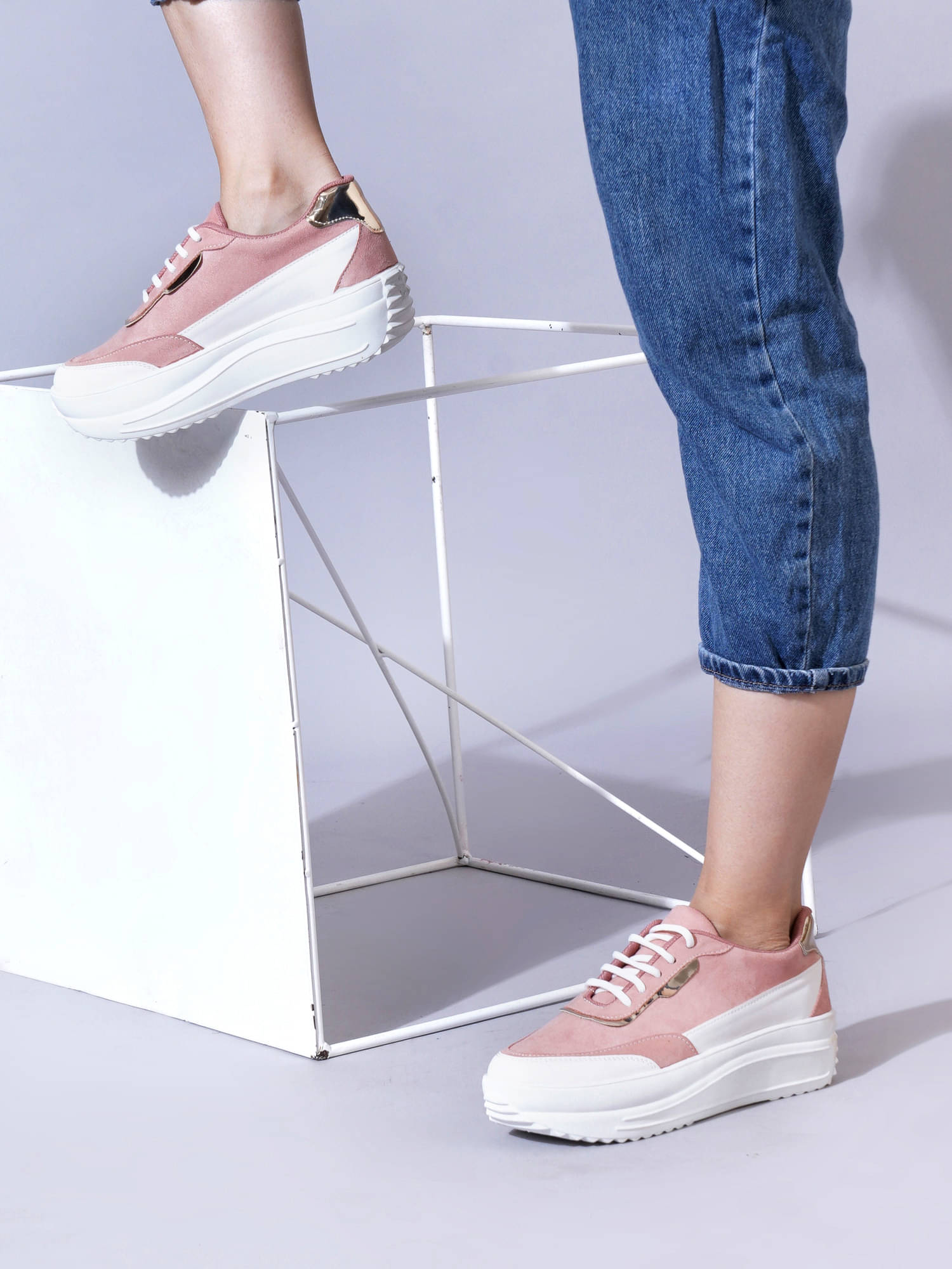 PLANET WALK Peach Women's Sneakers     			PLANET WALK Peach Women's Sneakers