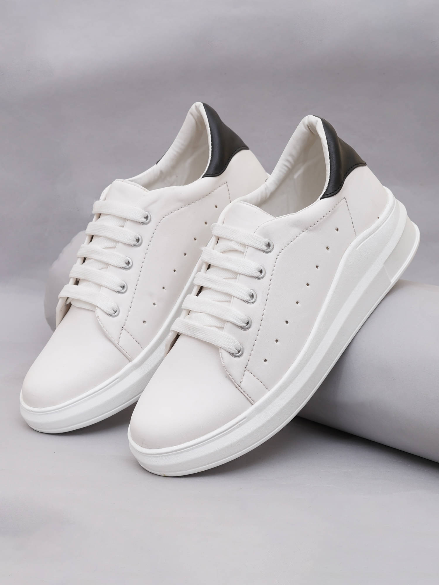 PLANET WALK White Women's Sneakers     			PLANET WALK White Women's Sneakers