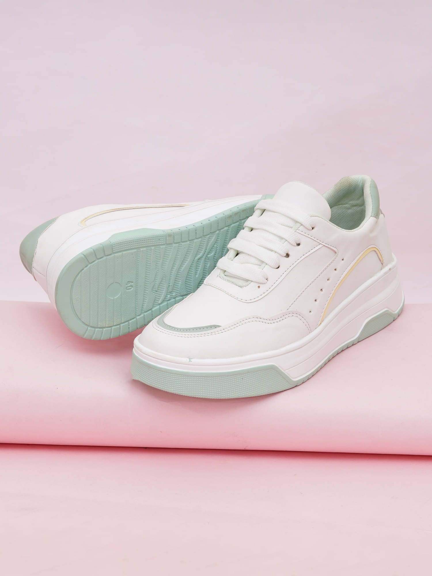     			PLANET WALK White Women's Sneakers