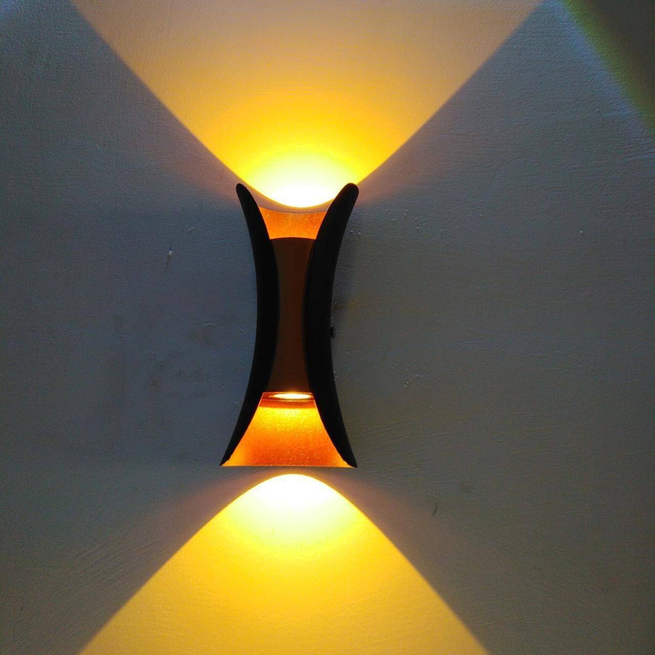     			Spark World Yellow up & Down Light Lamp ( Pack of 1 )