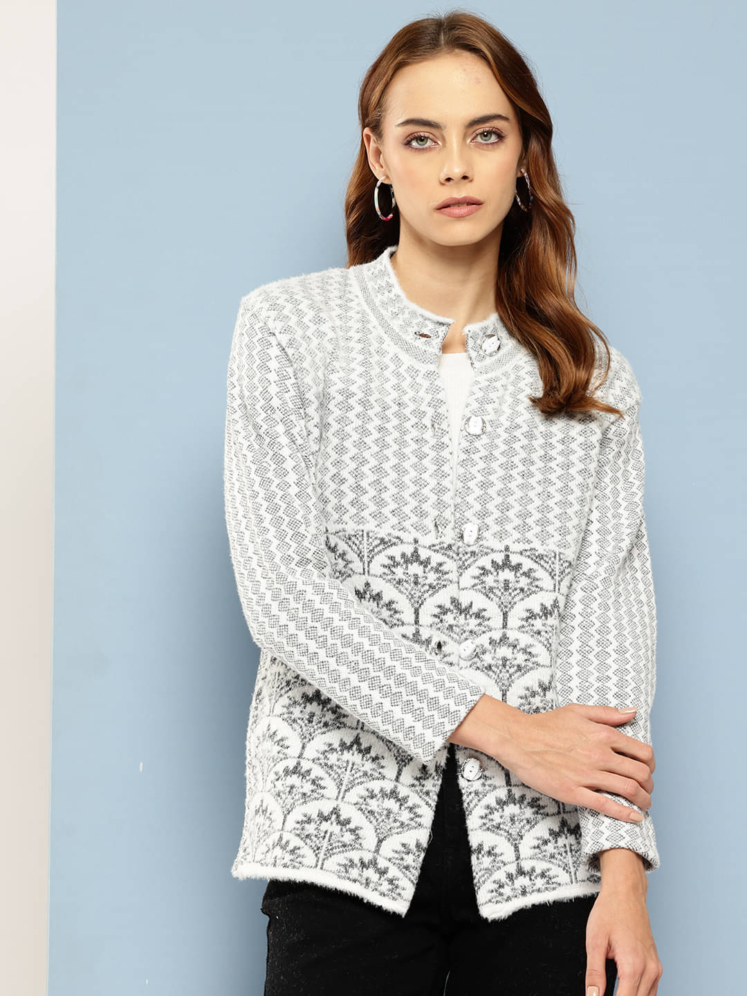     			Aarika Woollen Chinese/Mandarin Collar Women's Buttoned Cardigans - Grey ( Single )
