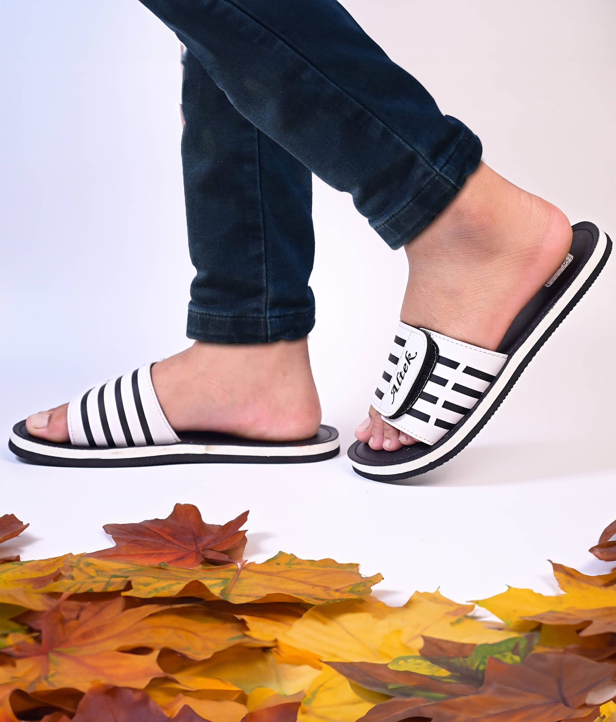     			Altek Black Men's Slide Flip Flop