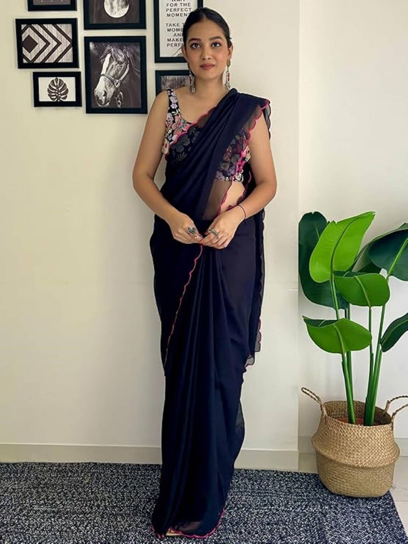     			VERVIZA Georgette Embroidered Saree With Unstitched Blouse Piece ( Black )