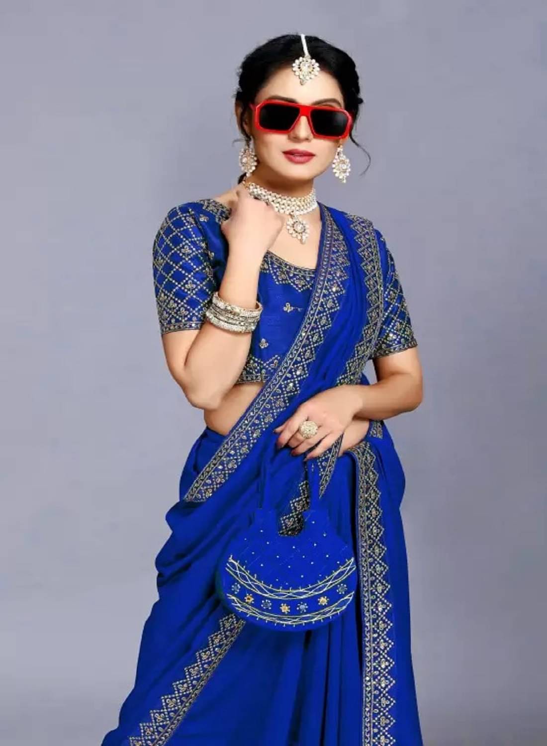 Vkaran Georgette Embroidered Saree With Unstitched Blouse Piece ( Blue ) Vkaran Georgette Embroidered Saree With Unstitched Blouse Piece ( Blue )