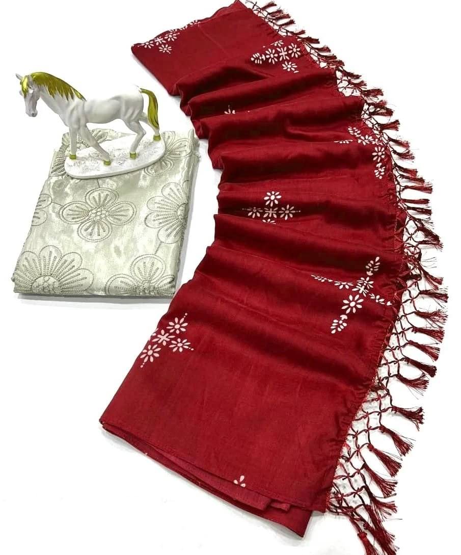 Apnisha Silk Blend Printed Saree With Unstitched Blouse Piece ( Red ) Apnisha Silk Blend Printed Saree With Unstitched Blouse Piece ( Red )
