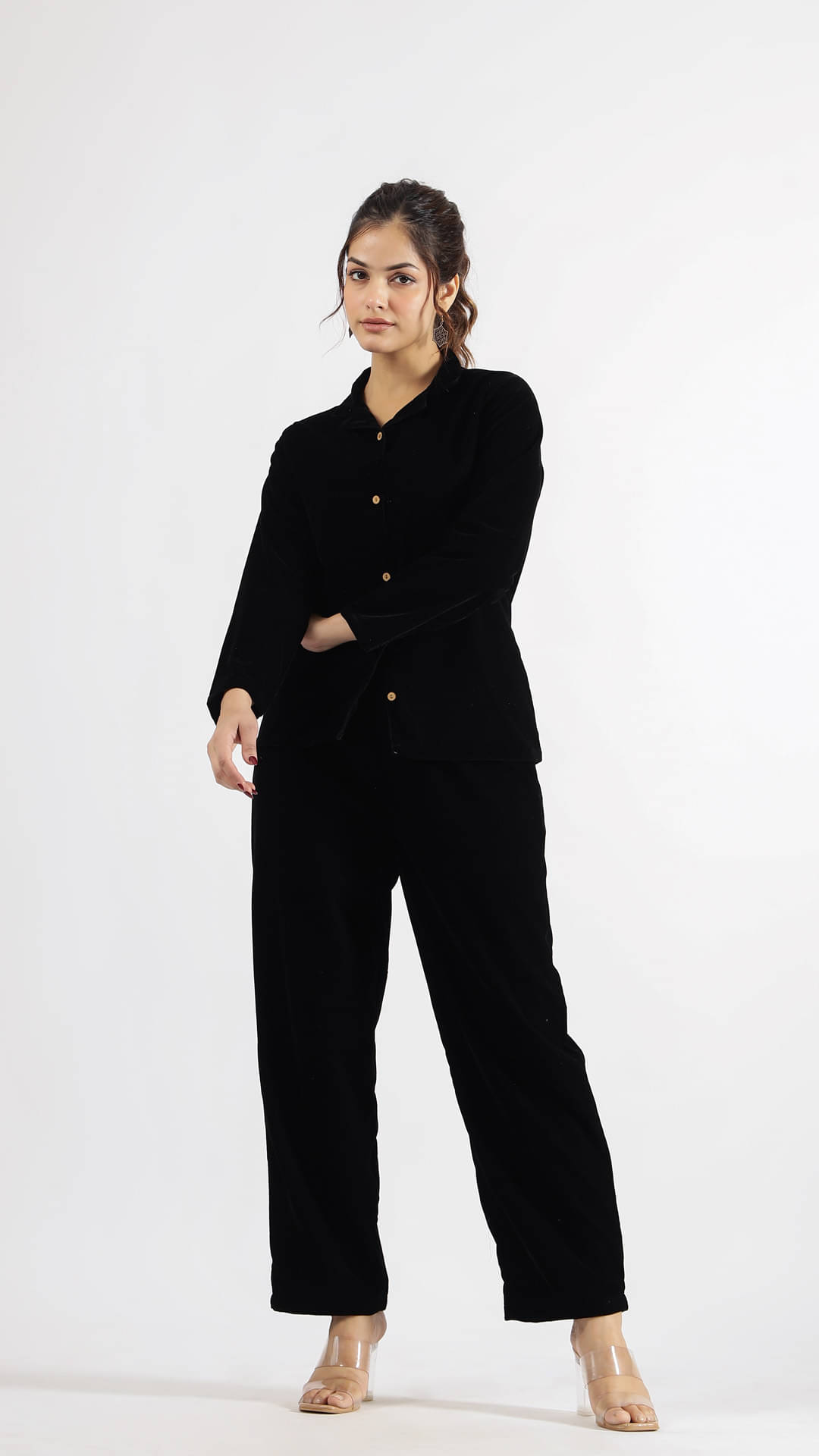     			Label Flavia Women Solid Top With Trousers Co-Ord Set ( Black )