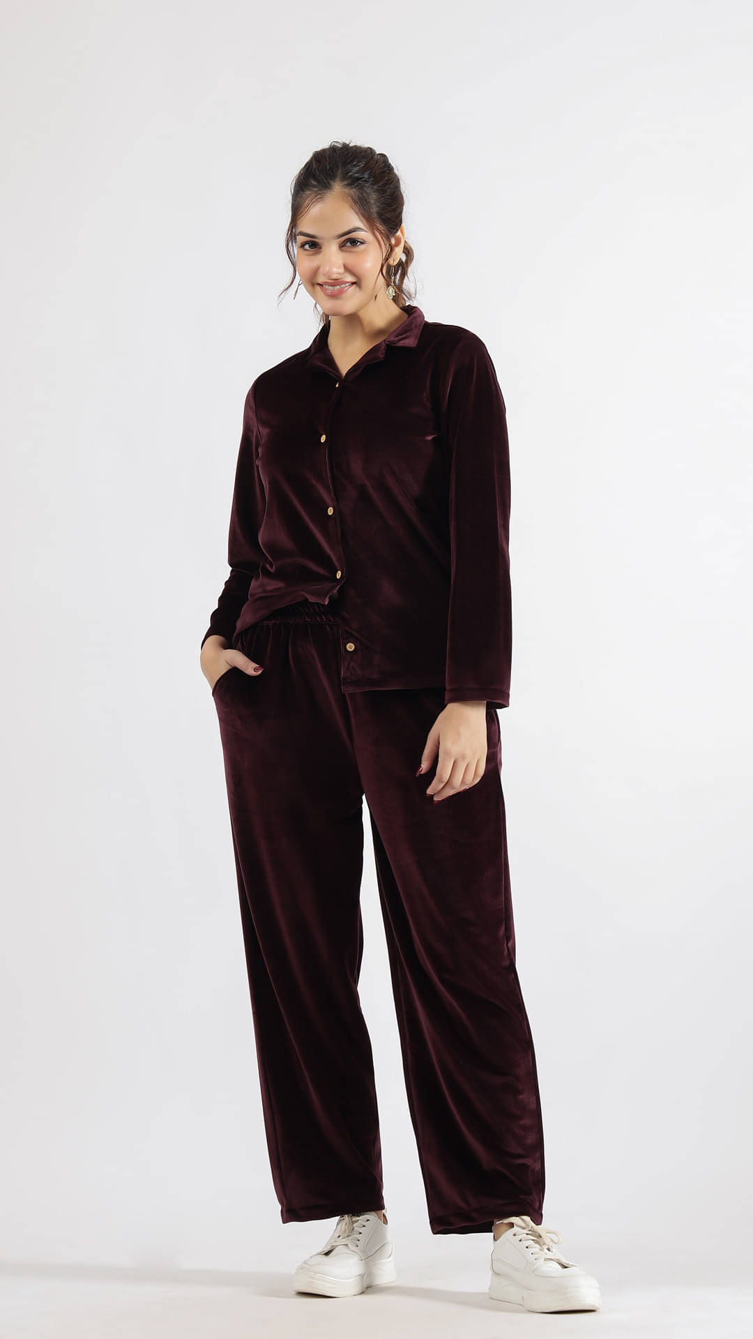     			Label Flavia Women Solid Top With Trousers Co-Ord Set ( Wine )