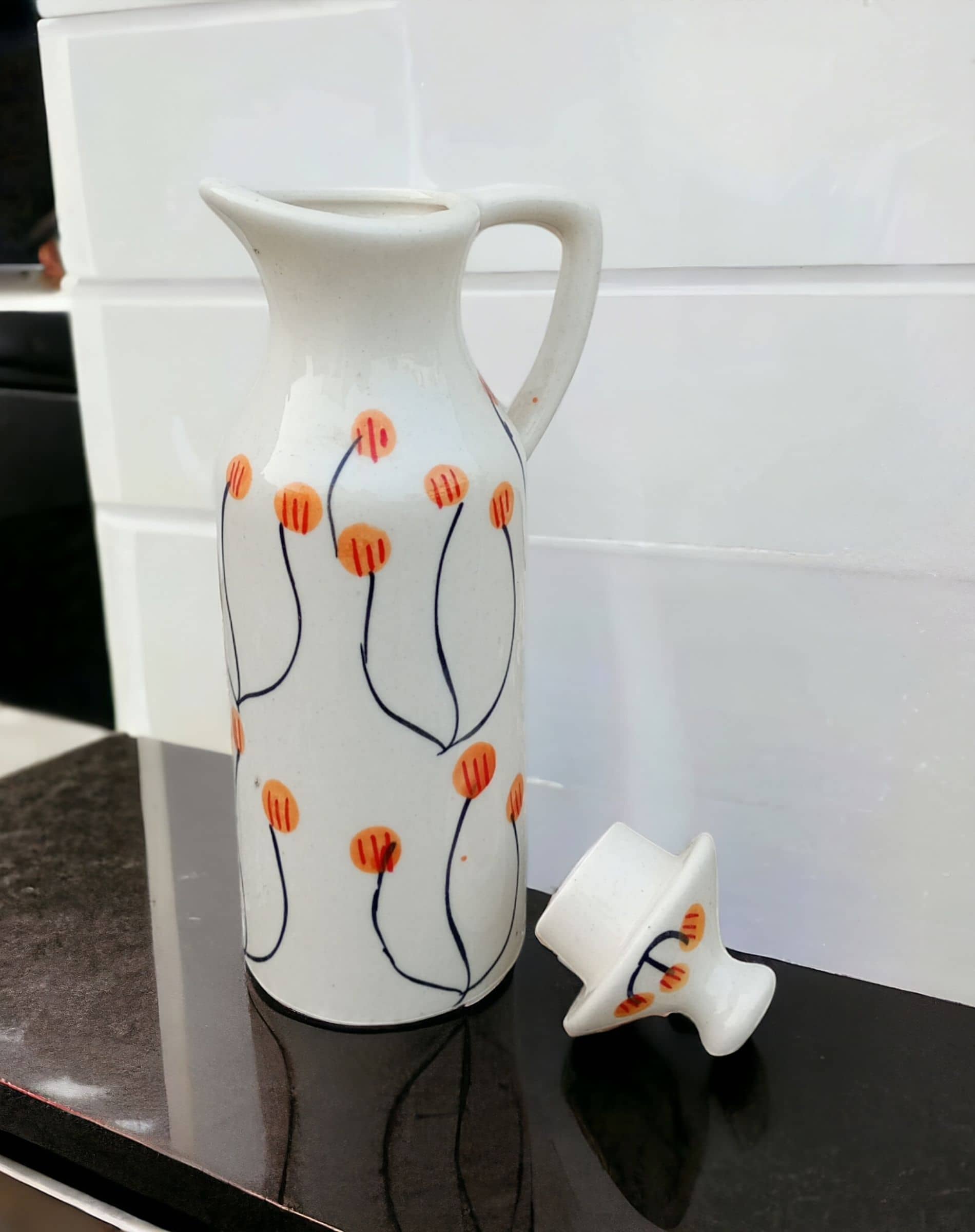 Malaikah Oil Dispenser Ceramic Off White Oil Container ( Set of 1 )