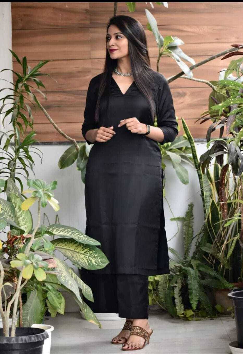     			Nirja Fab Rayon Solid Kurti With Pants Women's Stitched Salwar Suit - Black ( Pack of 1 )