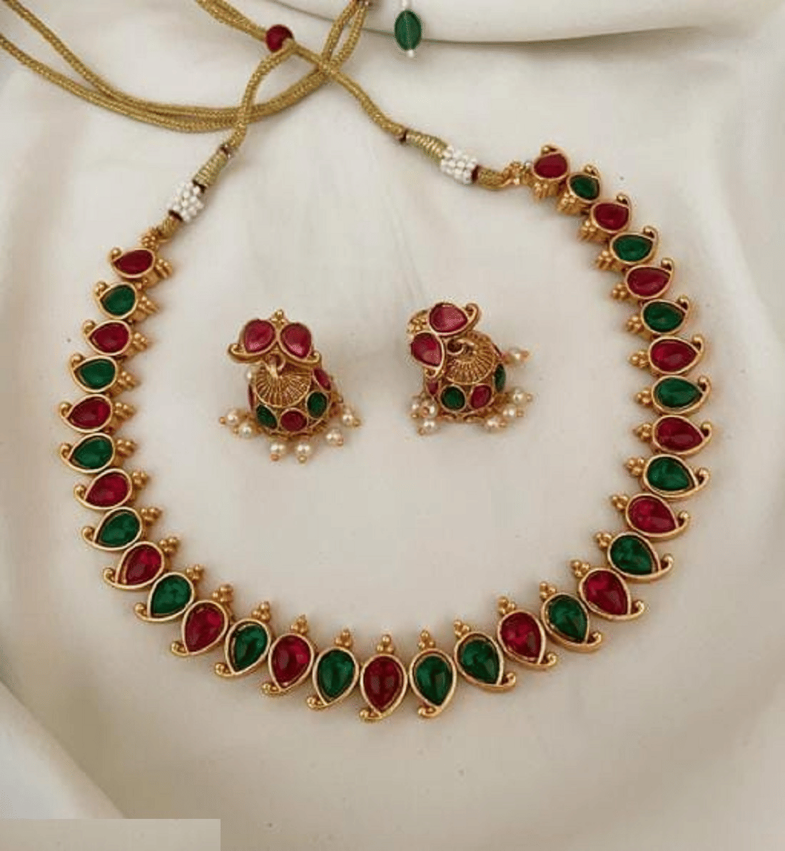 RIENTA JWL Multi Color Alloy Necklace Set ( Pack of 1 )