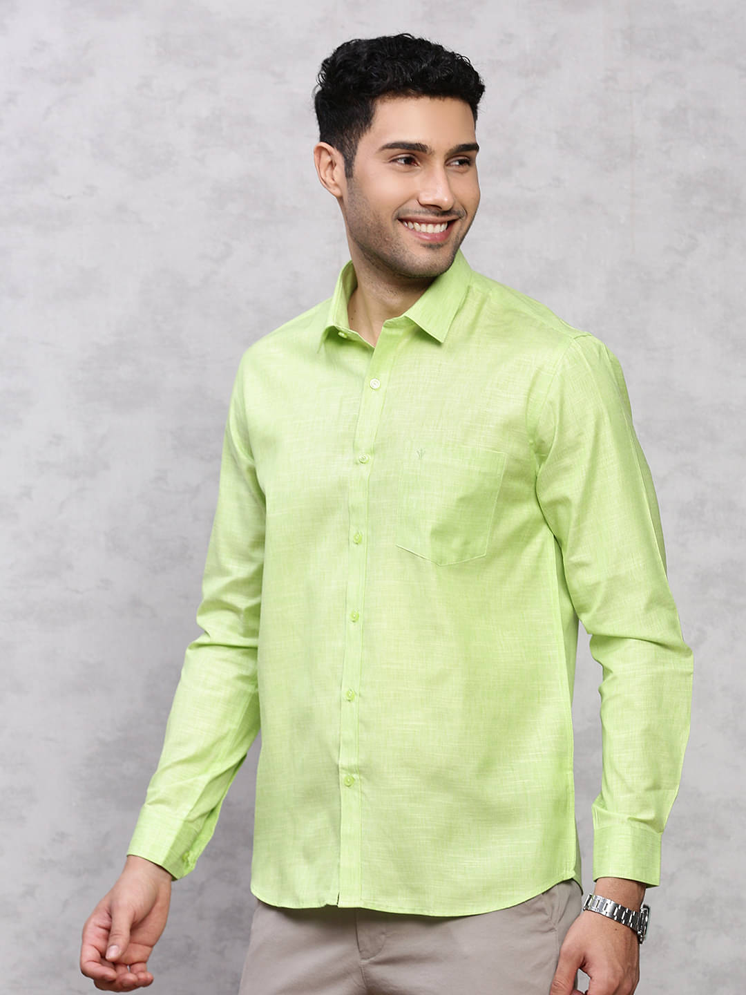 Ramraj cotton Cotton Blend Regular Fit Solids Full Sleeves Men's Casual Shirt - Lime Green ( Pack of 1 ) Ramraj cotton Cotton Blend Regular Fit Solids Full Sleeves Men's Casual Shirt - Lime Green ( Pack of 1 )
