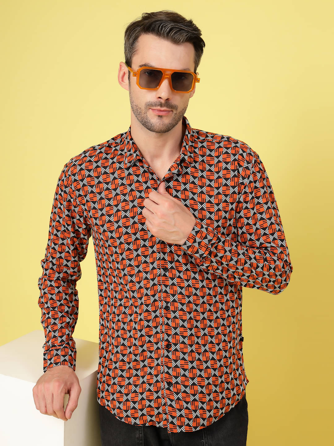     			Rigo Rayon Regular Fit Printed Full Sleeves Men's Casual Shirt - Black ( Pack of 1 )