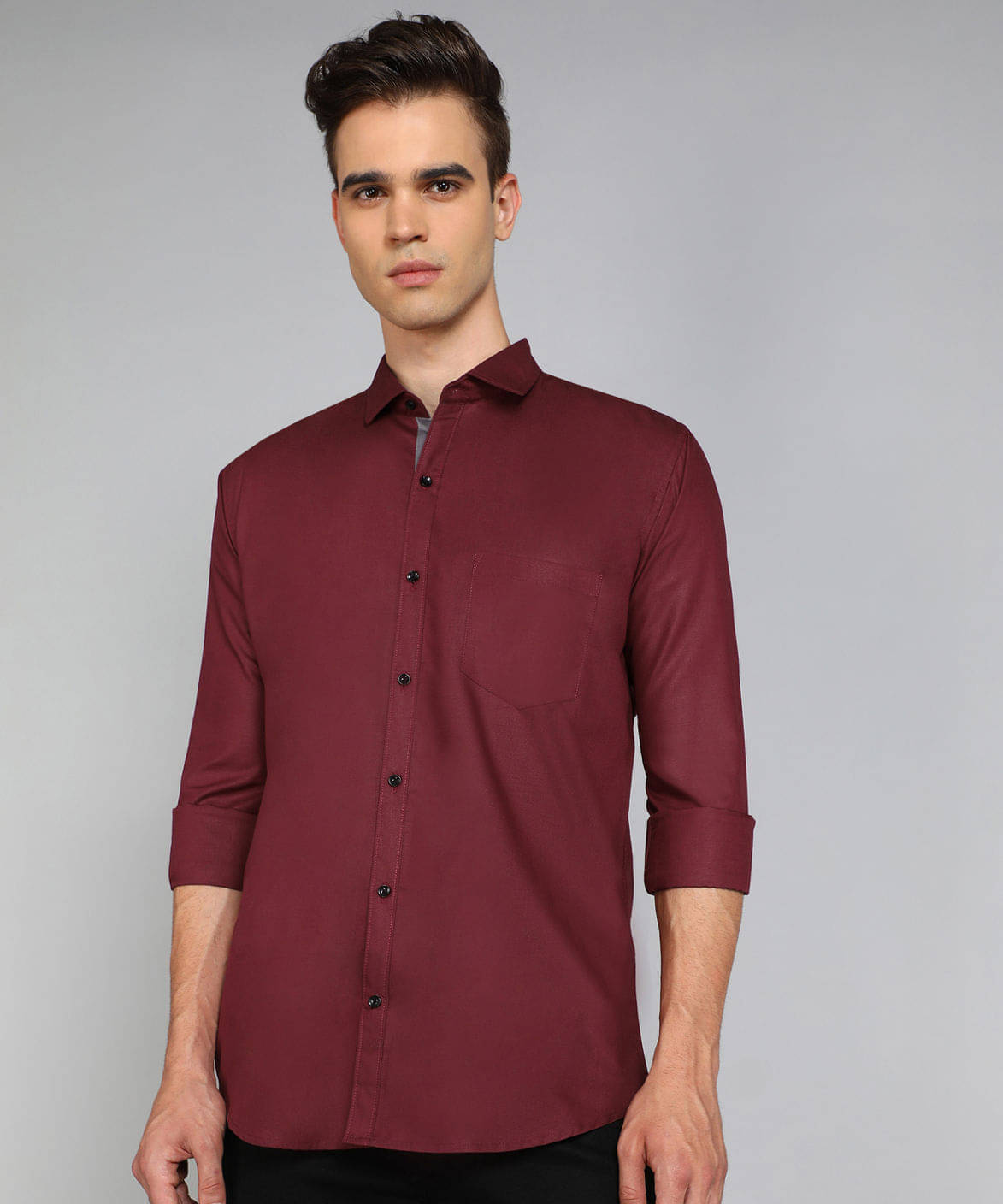     			VTEXX Cotton Blend Regular Fit Solids Full Sleeves Men's Casual Shirt - Wine ( Pack of 1 )