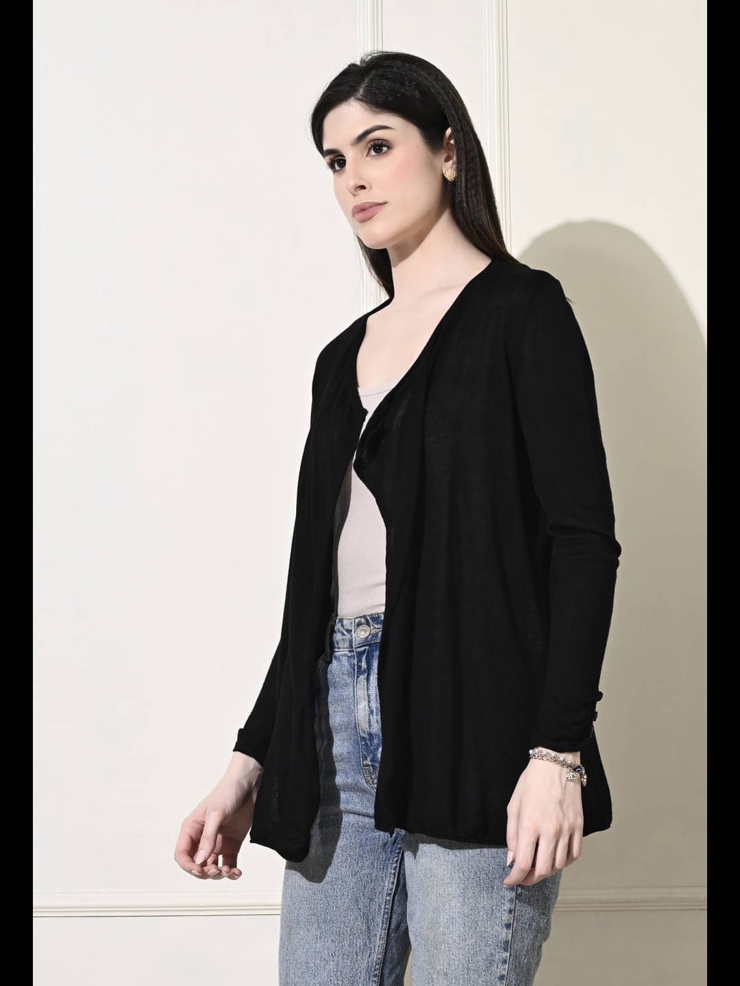 CIEARO VINTAGE Acrylic Women's Shrugs - Black ( ) CIEARO VINTAGE Acrylic Women's Shrugs - Black ( )