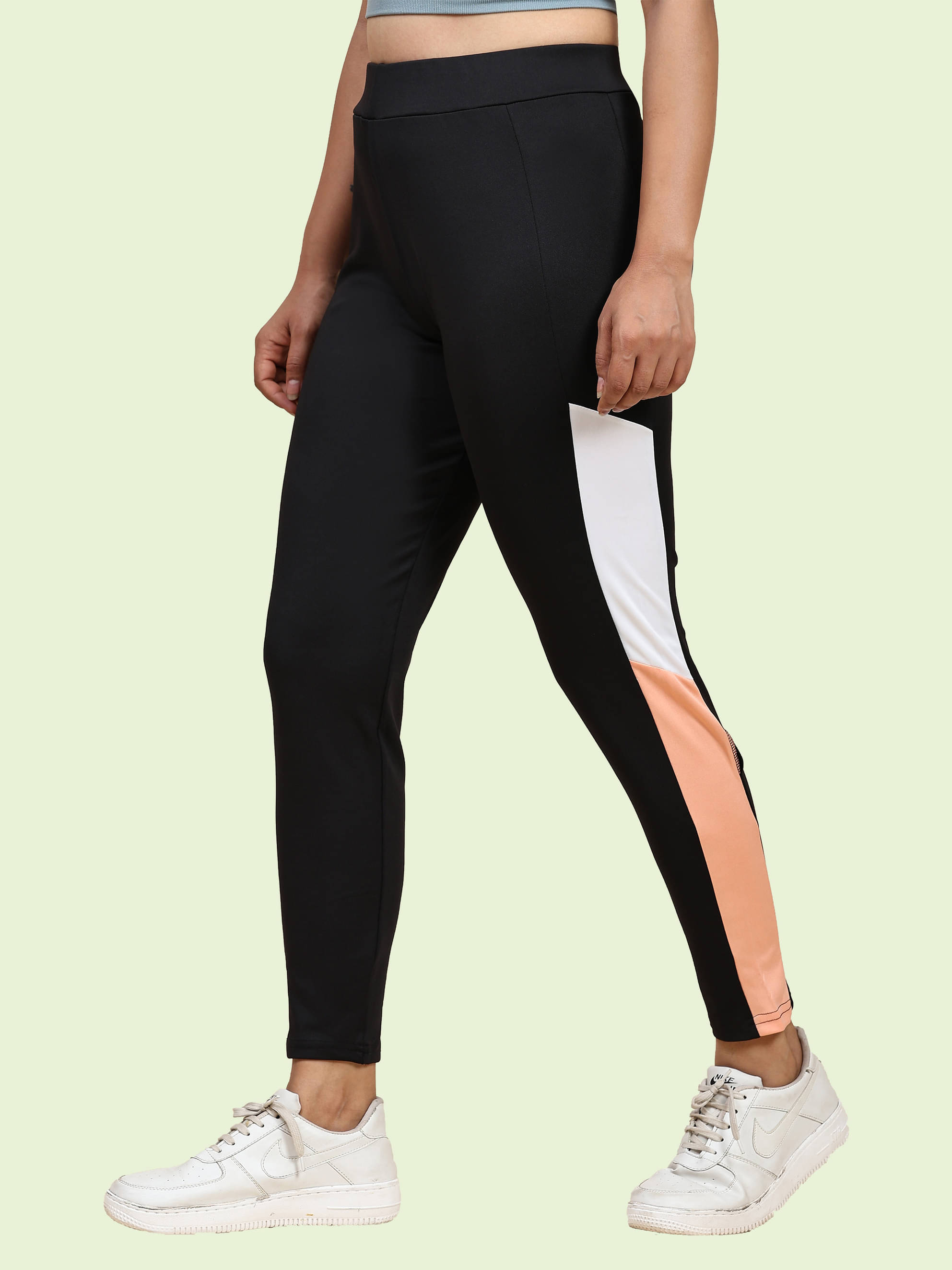     			DTR FASHION - Cotton Blend Regular Fit Black Women's Jeggings ( Pack of 1 )