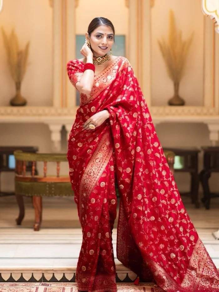 JINAL & JINAL Banarasi Silk Embroidered Saree With Unstitched Blouse Piece ( Red ) JINAL & JINAL Banarasi Silk Embroidered Saree With Unstitched Blouse Piece ( Red )