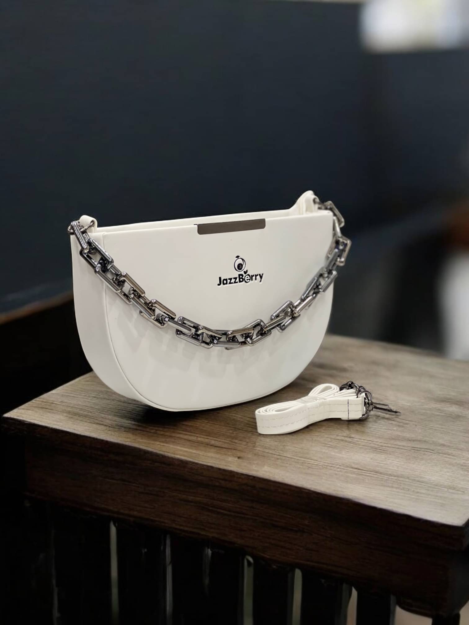     			Jazzberry Satchel Bag PU Set of 1 ( White )