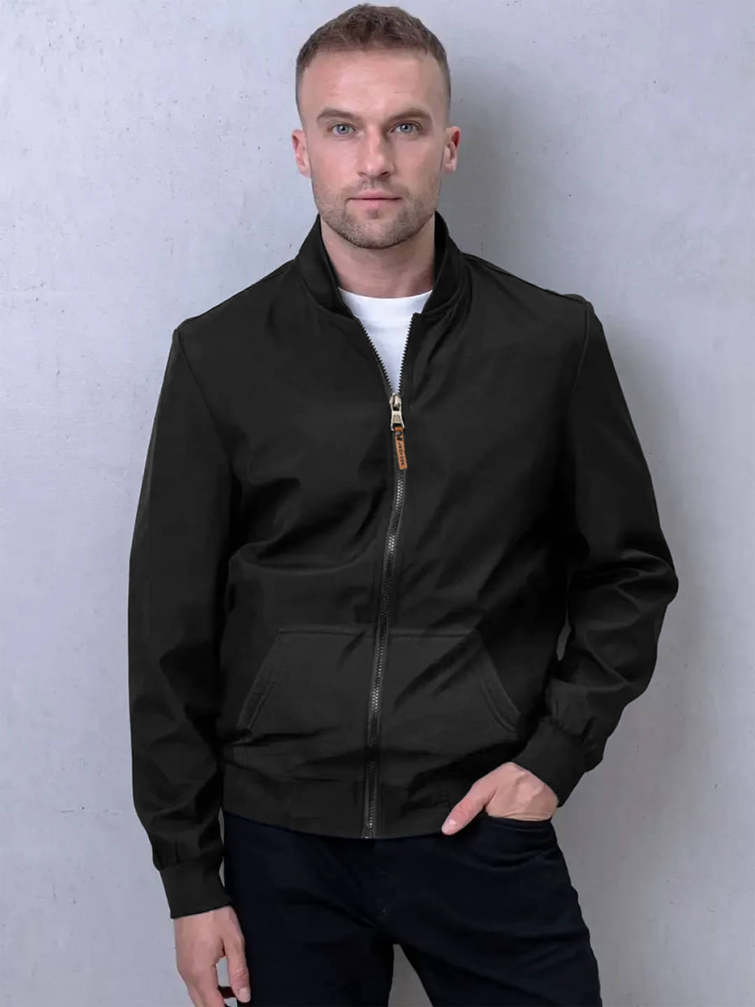 Leotude Fleece Men's Casual Jacket - Black ( Pack of 1 )     			Leotude Fleece Men's Casual Jacket - Black ( Pack of 1 )