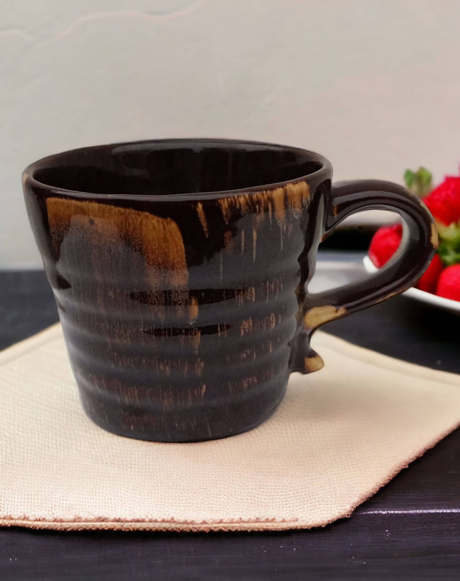     			Malaikah Brown Tea Cup Ceramic Coffee Mug 200 mL ( Pack of 1 )