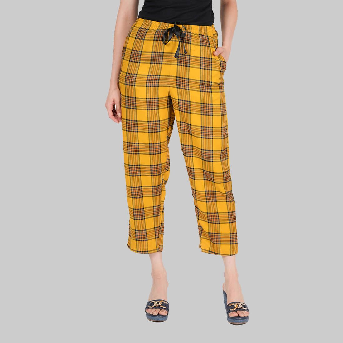     			STYLE SHOES Yellow,Black Cotton Women's Nightwear Pyjama ( Pack of 1 )