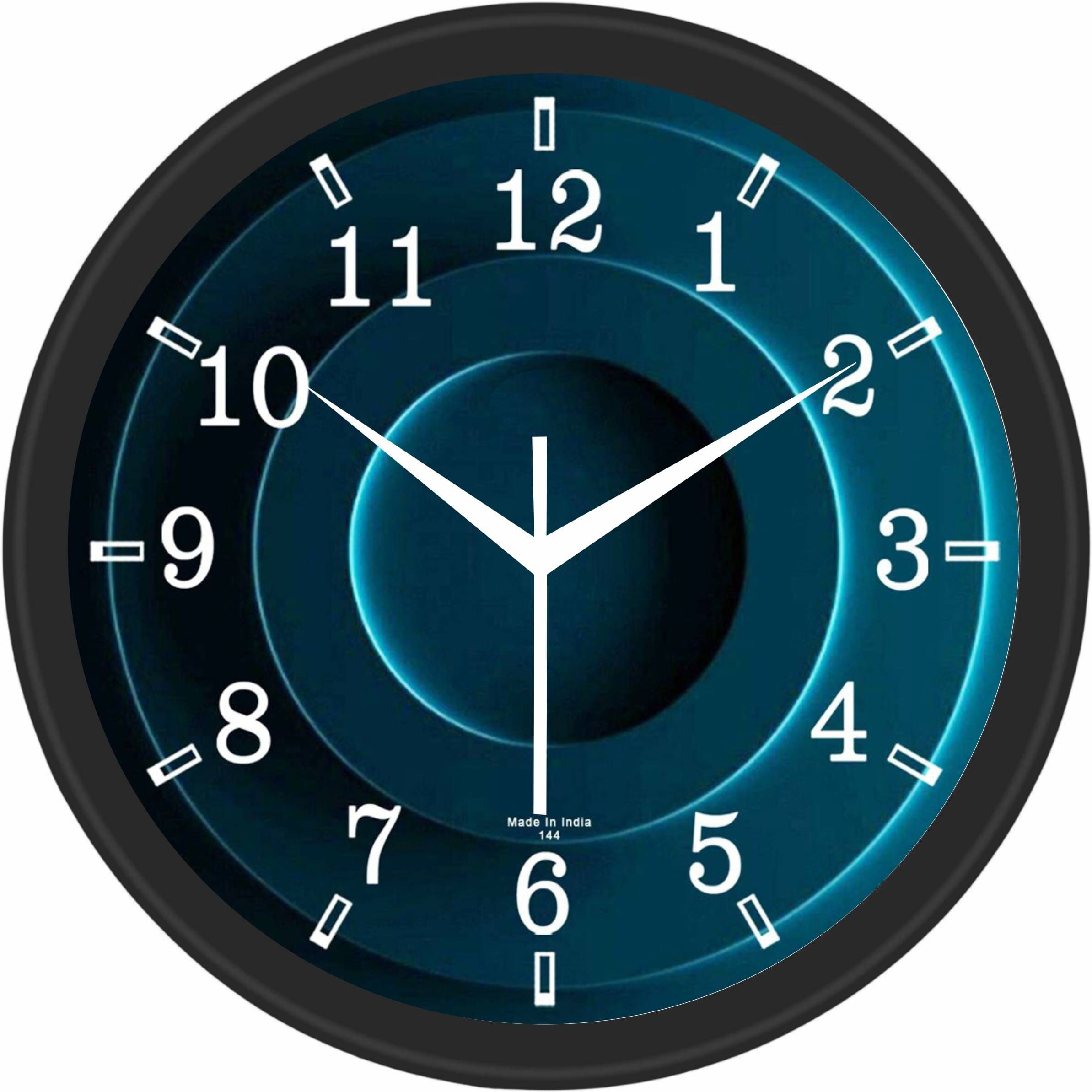     			Trendy Homes Circular Analog Wall Clock