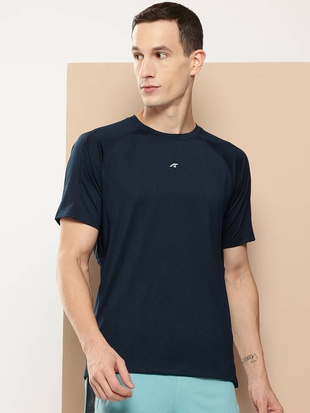 Alcis Blue Polyester Slim Fit Men's Sports T-Shirt ( Pack of 1 ) Alcis Blue Polyester Slim Fit Men's Sports T-Shirt ( Pack of 1 )