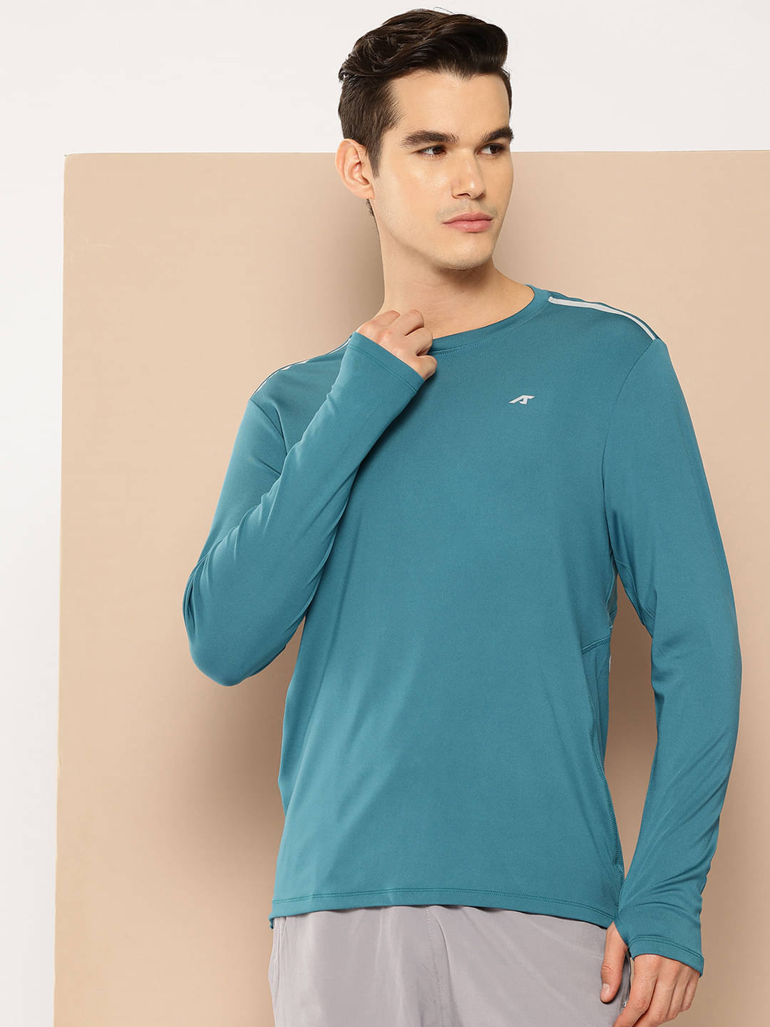     			Alcis Teal Polyester Regular Fit Men's Sports T-Shirt ( Pack of 1 )